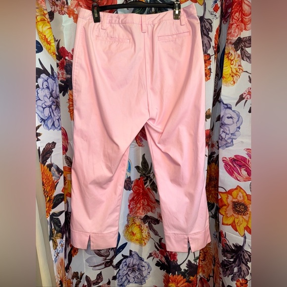 Oxford Golf Pink Women's Capris - Picture 2 of 5